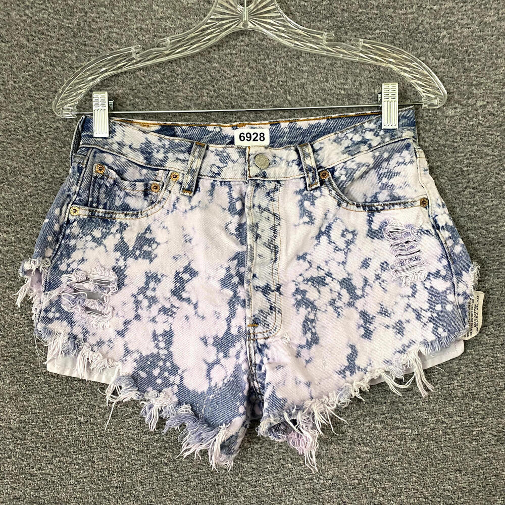 Levis Women’s Size 30 Acid Wash 501 High Rise Cut Off Shorts